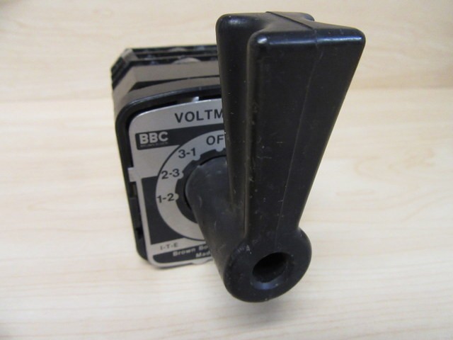 ABB C77-3001-6EE2-3002 Rotary Selector Switch Handle Knob