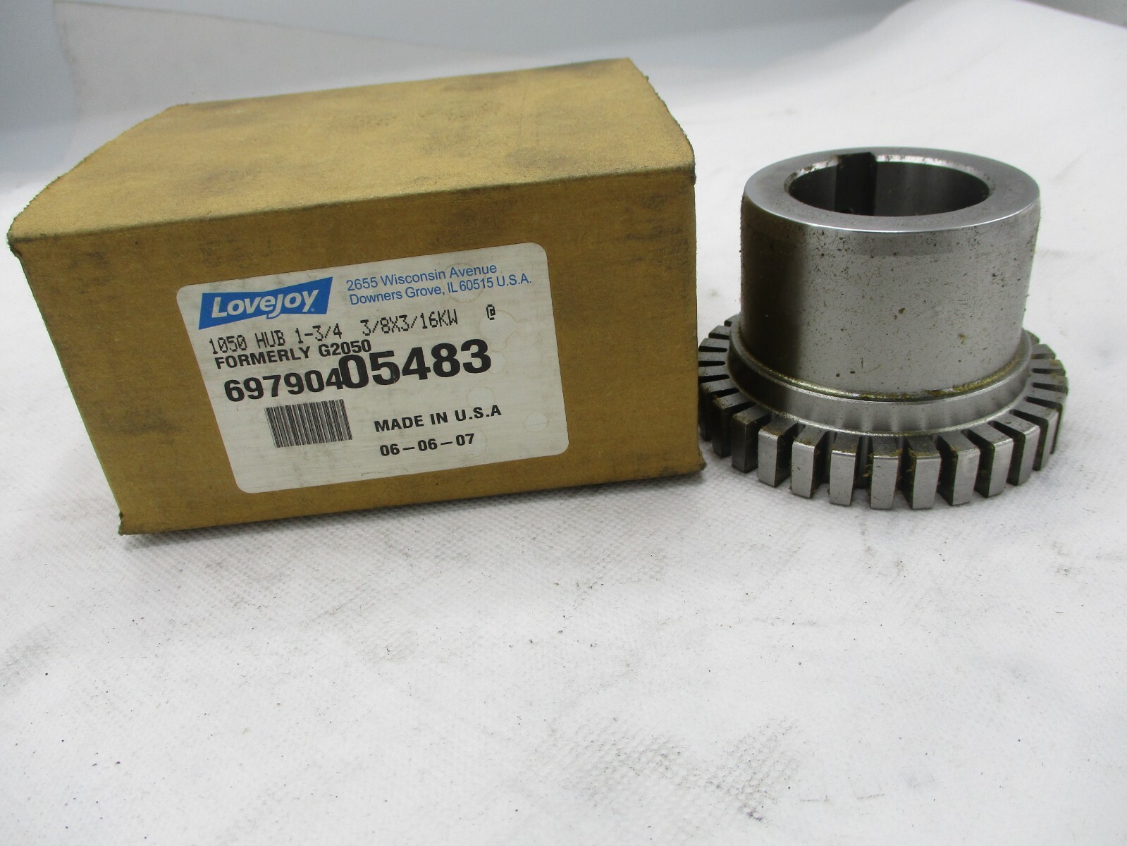 NEW LOVEJOY 1050 HUB 1-3/4 3/8X3/16 KW COUPLING HUB P/N 05483