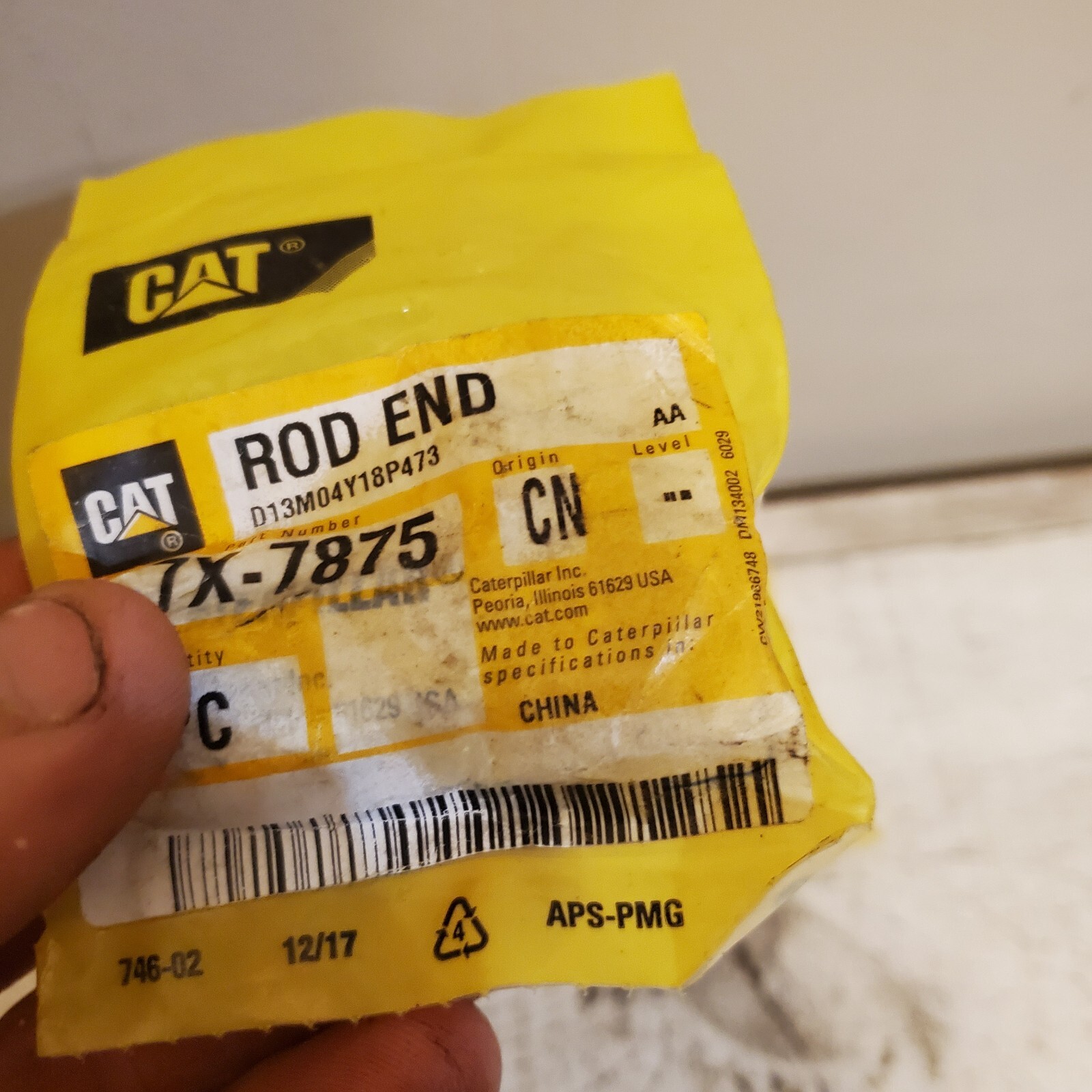 CAT 7X-7875 Caterpillar 7X7875 3/8-24 Internal Threaded Rod End Greaseable
