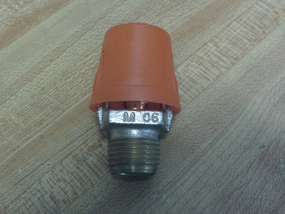 Viking M 06 Upright Fire Sprinkler Head W/Cover M06