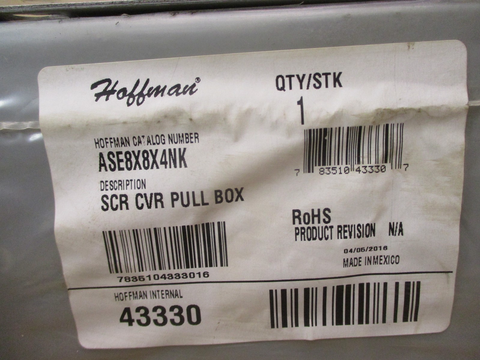New Open Box of 4 Pieces Hoffman ASE8X8X4NK SCR CVR Pull Box 43330 53339HM