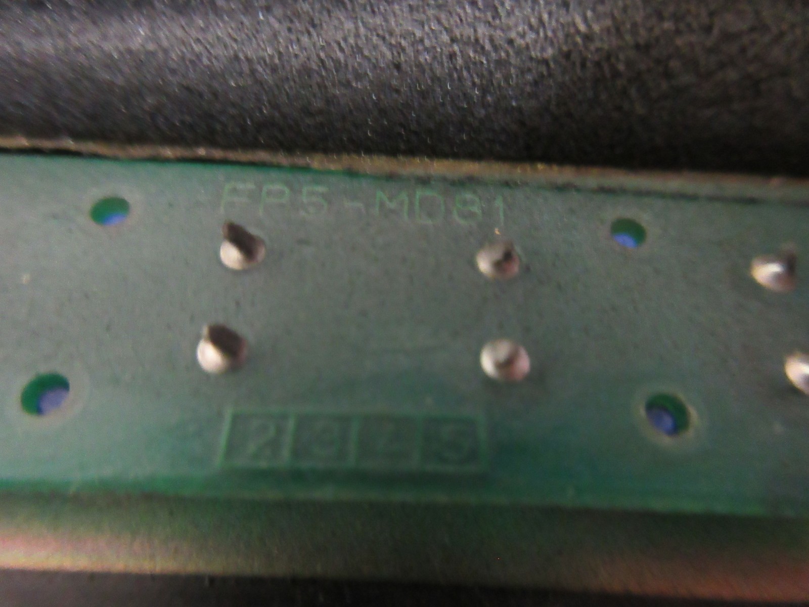 MITSUBISHI CRT DISPLAY MB956A KS-MB956A BKO-NC4130 FP5-MD81 MIGHTY COMET VMC-500