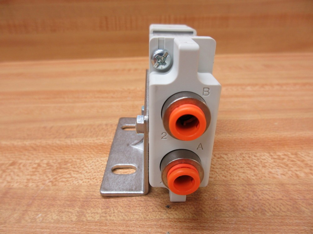 SMC VQ2000-FPG-N7N7-FN Double Check Block VQ2000FPGN7N7FN