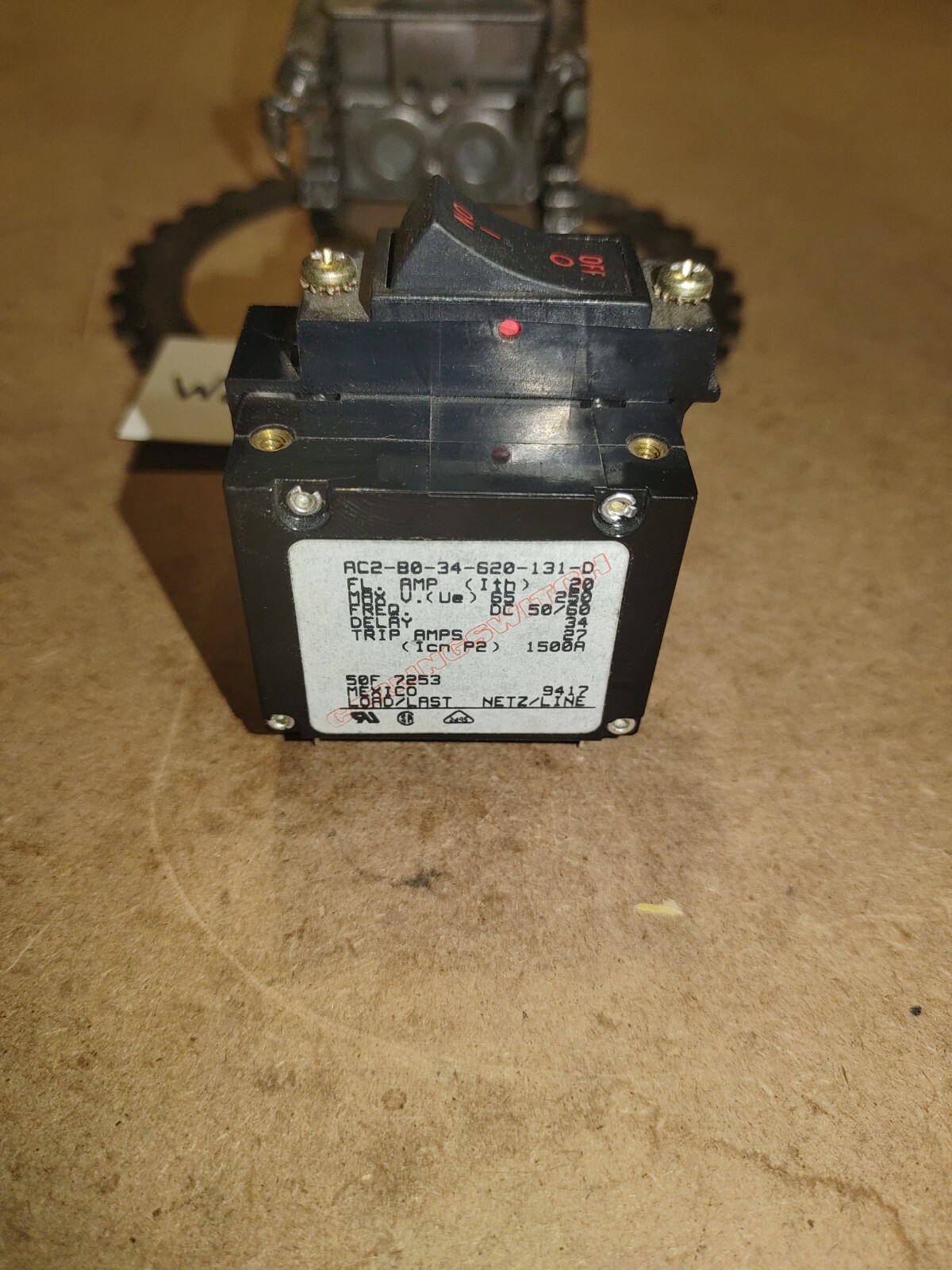 CARLING TECHNOLOGIES AC2-B0-34-620-131-D == AC2B034620