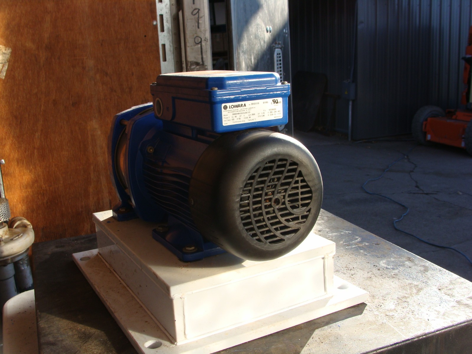 GOULDS PUMP 10HM01N07T6PBQE 1HP 3500RPM W/LOWARA MOTOR SM80HMHCA/UL304 E3 1HP