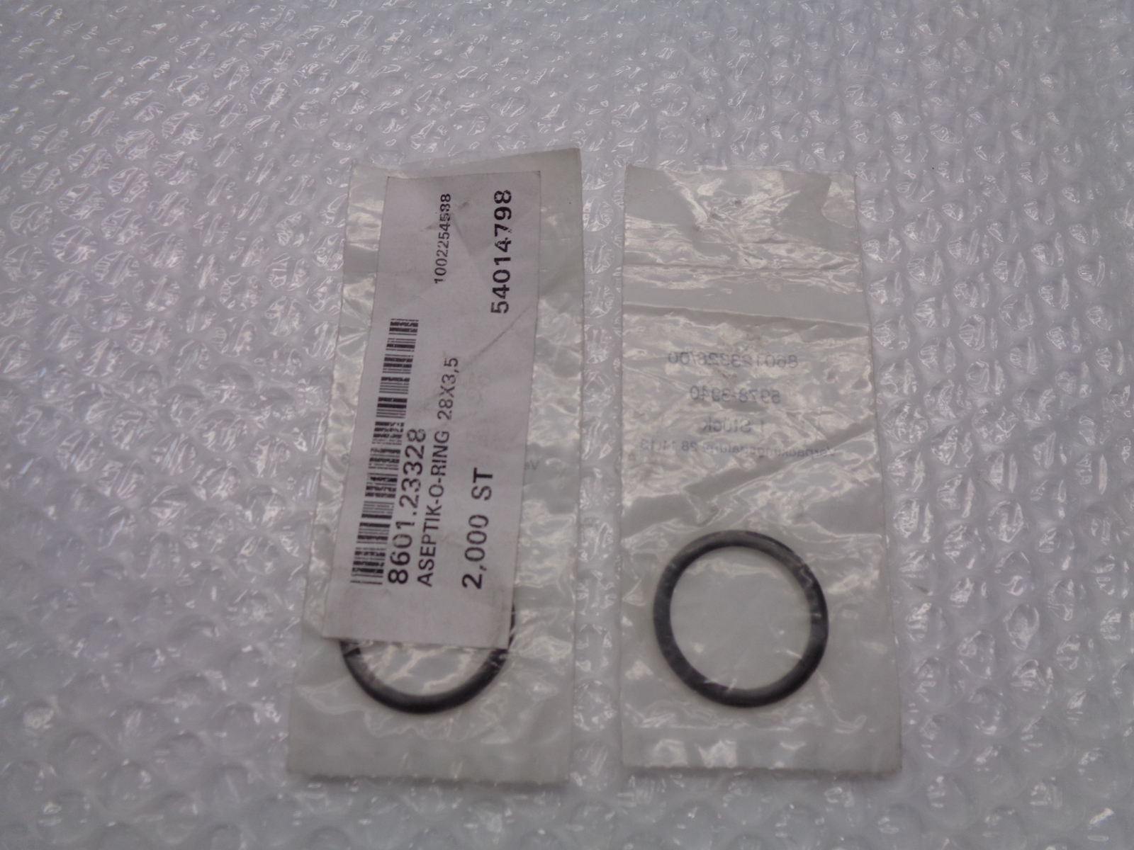 INDUSTRIAL SPARE 860123328/00 5978-3940 O-RING LOT OF 2 NSNP