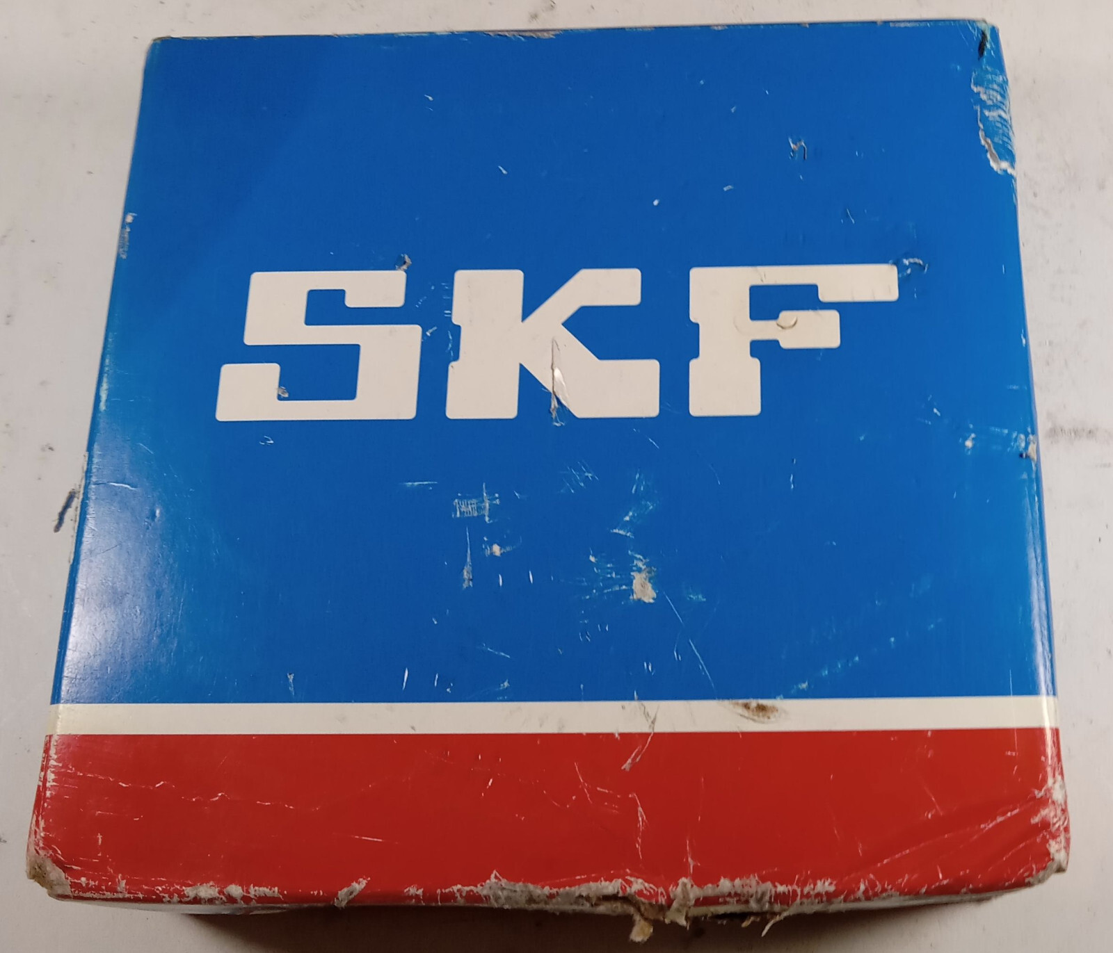 1 NEW SKF EXPLORER 21310 E SPHERICAL BALL BEARING NIB ***MAKE OFFER***
