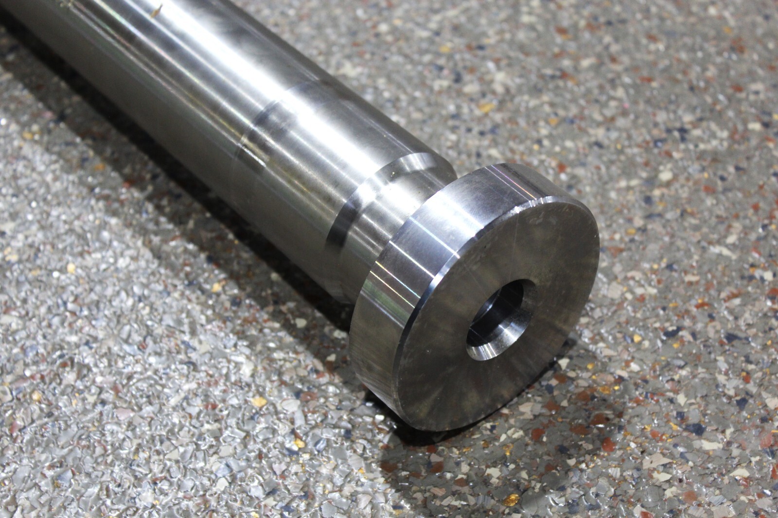 NOV MISSION PRODUCTS 1293147 SHAFT – NEW SURPLUS ORIGINAL TUBE PACKAGING