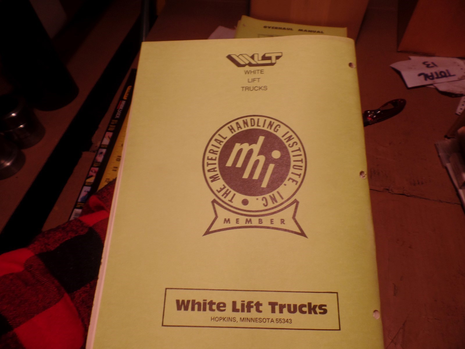 WHITE LIFT TRUCK OVERHAUL MANUAL ME30, 40, 50, & 55B “ELECTRIC” FORK LIFT TRUCKS