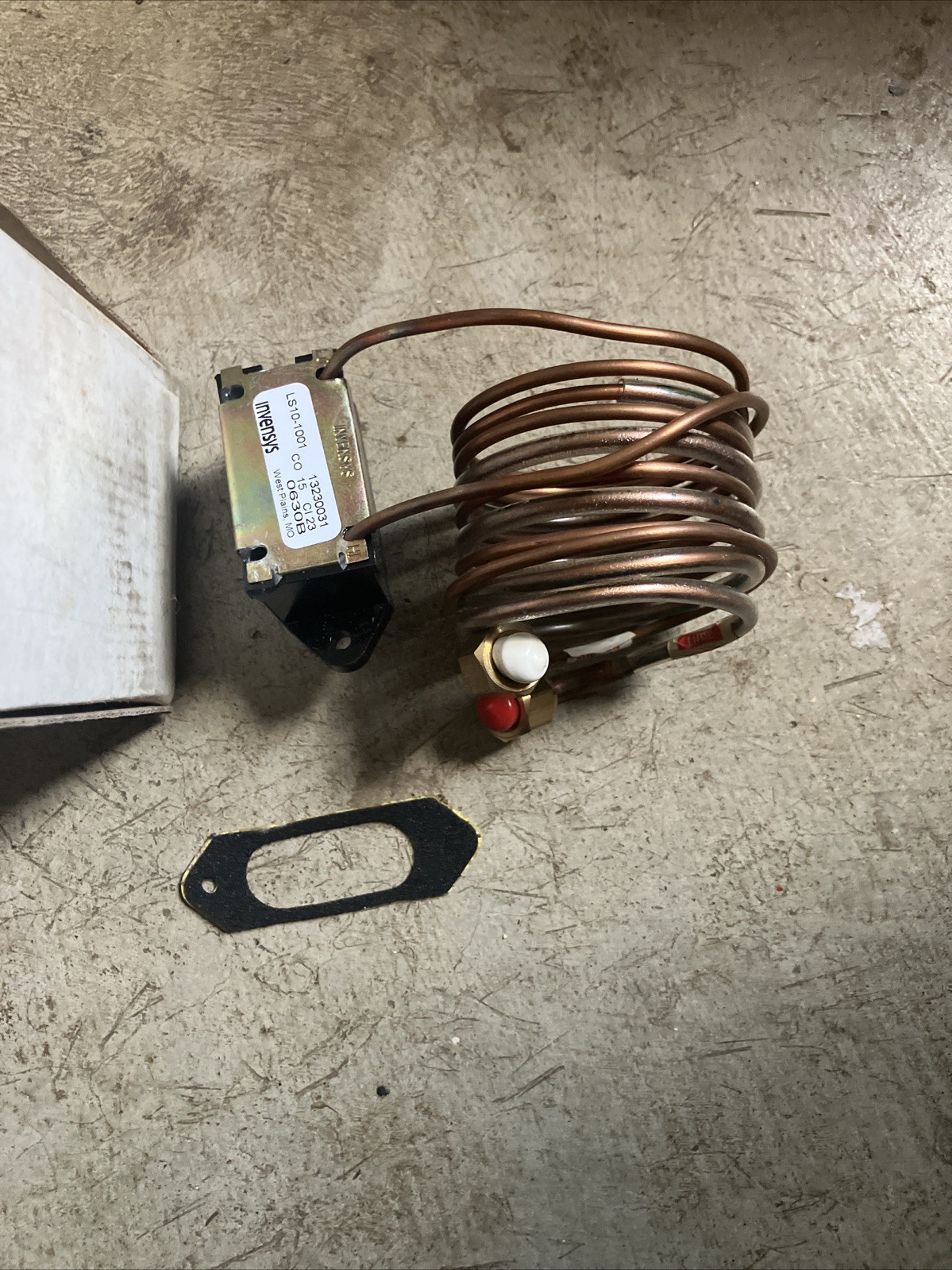 SF Service First CNT00553 Pressure Control Switch 13230031 Invensys W/O Lube