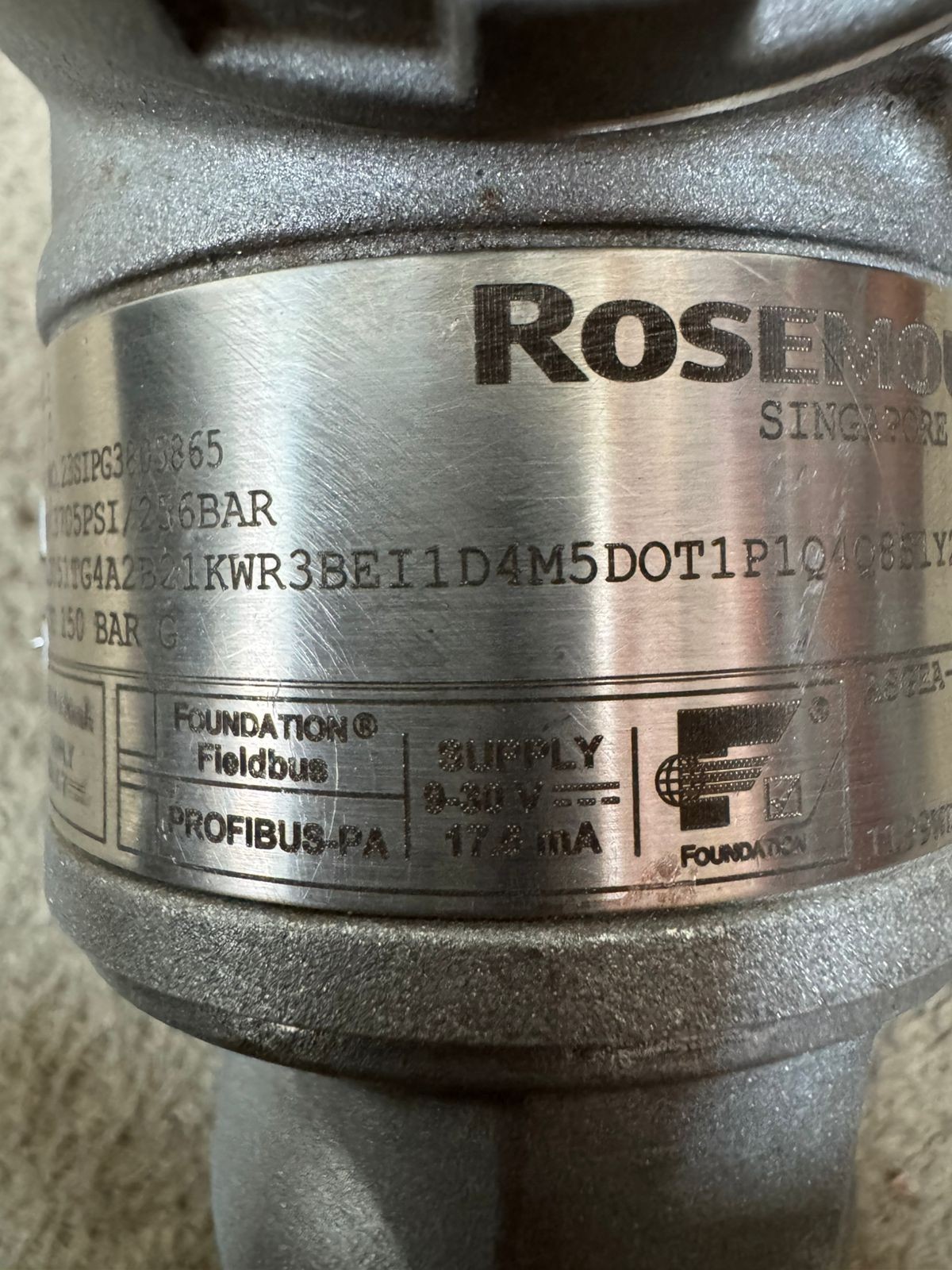 Rosemount / Pressure Transmitter / 3051TG4 / WP 3705PSI-256BAR / Cal. 0-150BAR G
