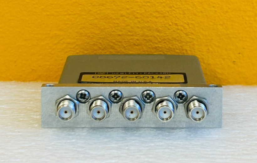 HP Agilent 08672-60142 18 GHz, 24 VDC, 5-Port, SMA (F) Coaxial Switch. Tested!