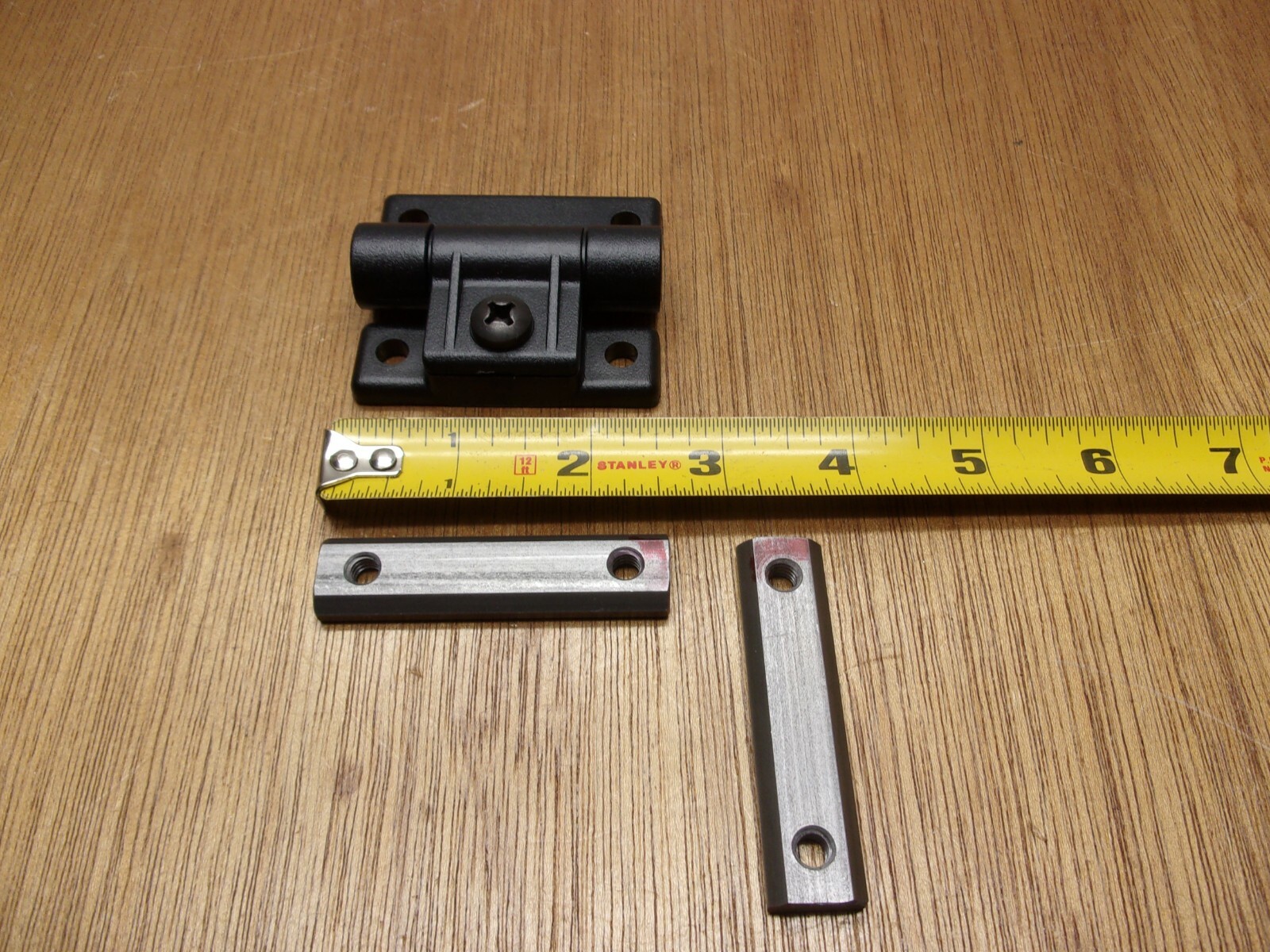X2 Southco E6-10-501-20 Adjustable Torque Hinge 80/20 1/4″ Double Slide In Nuts