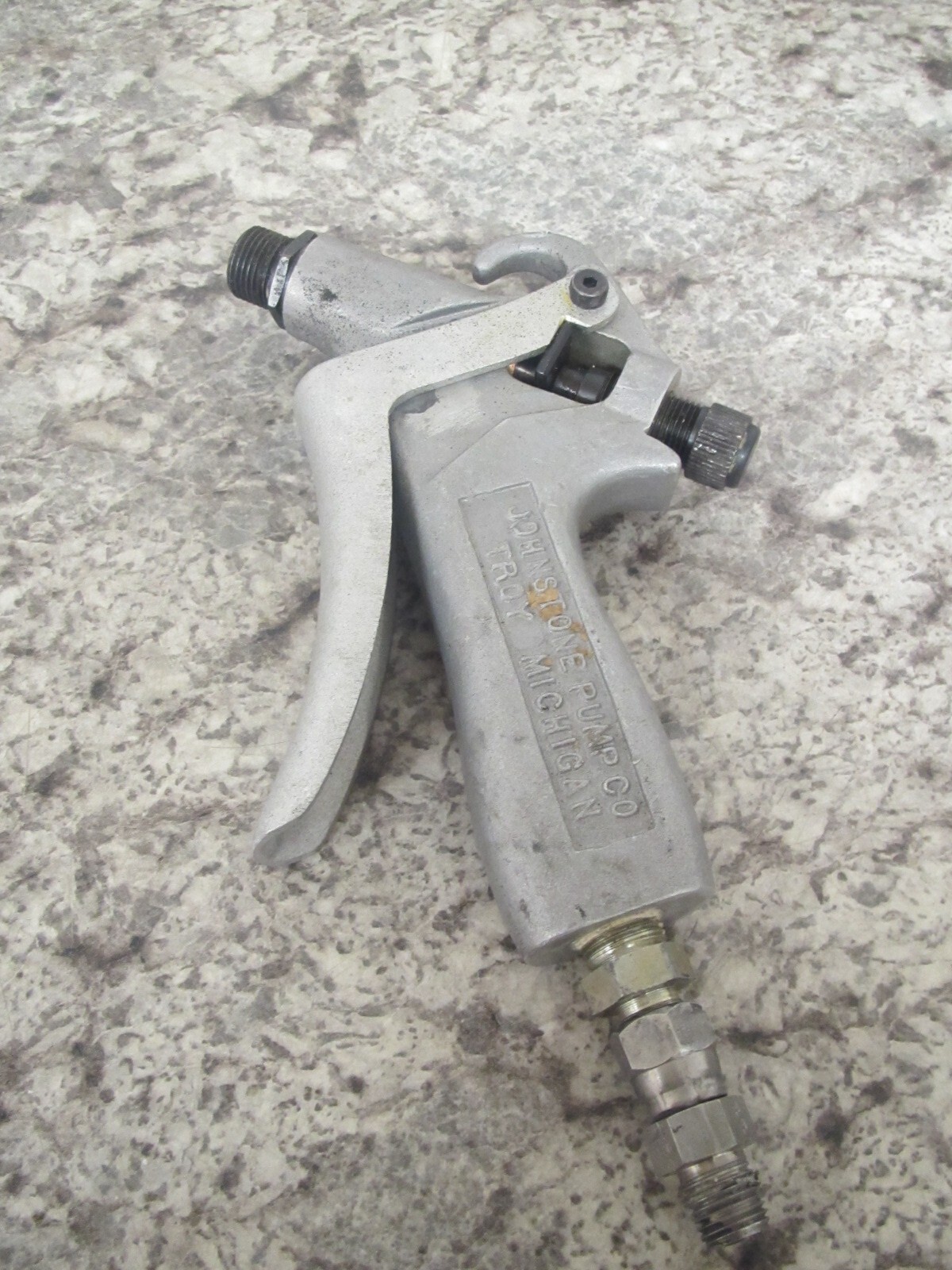 JOHNSTONE PUMP CO FLOW PUMP SPRAY GUN 24387 USED FREE SHIPPING