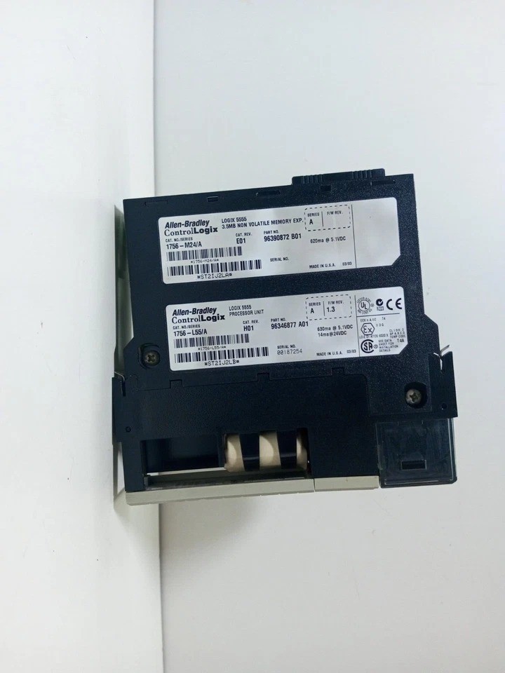 ALLEN BRADLEY 1756-L55 /A 3.5 NON VOLATILE MEMORY EXP 1756-M24 PROCESSOR UNIT