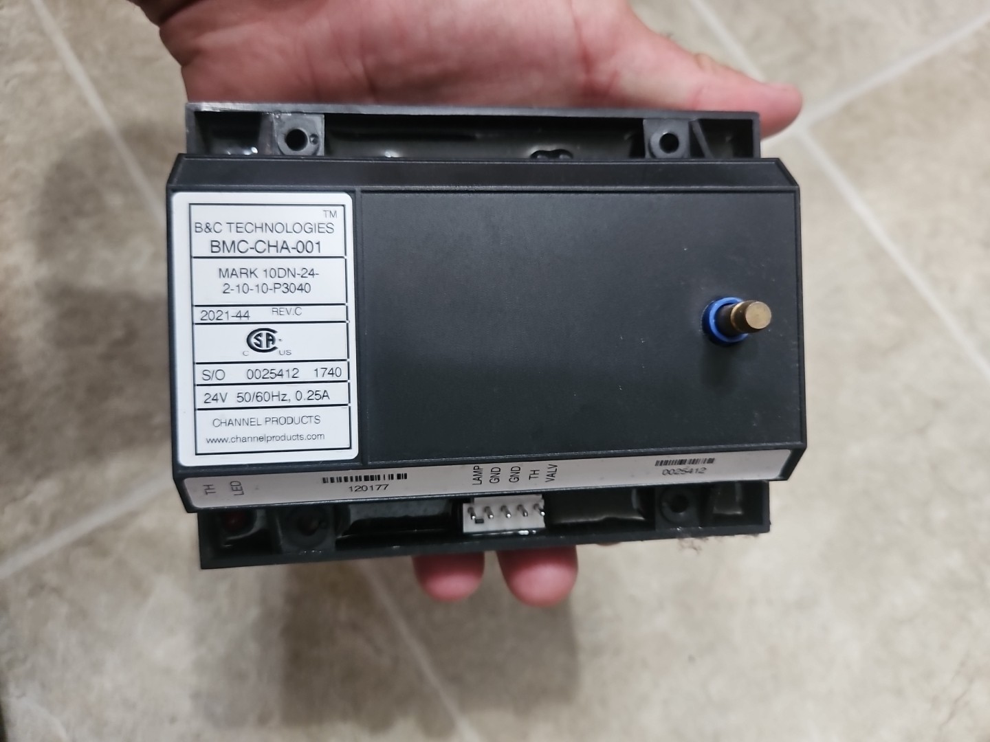 BMC-CHA-001 B&C TECHNOLOGIES IGNITION Mark 10DN-24-2-10-10-P3040
