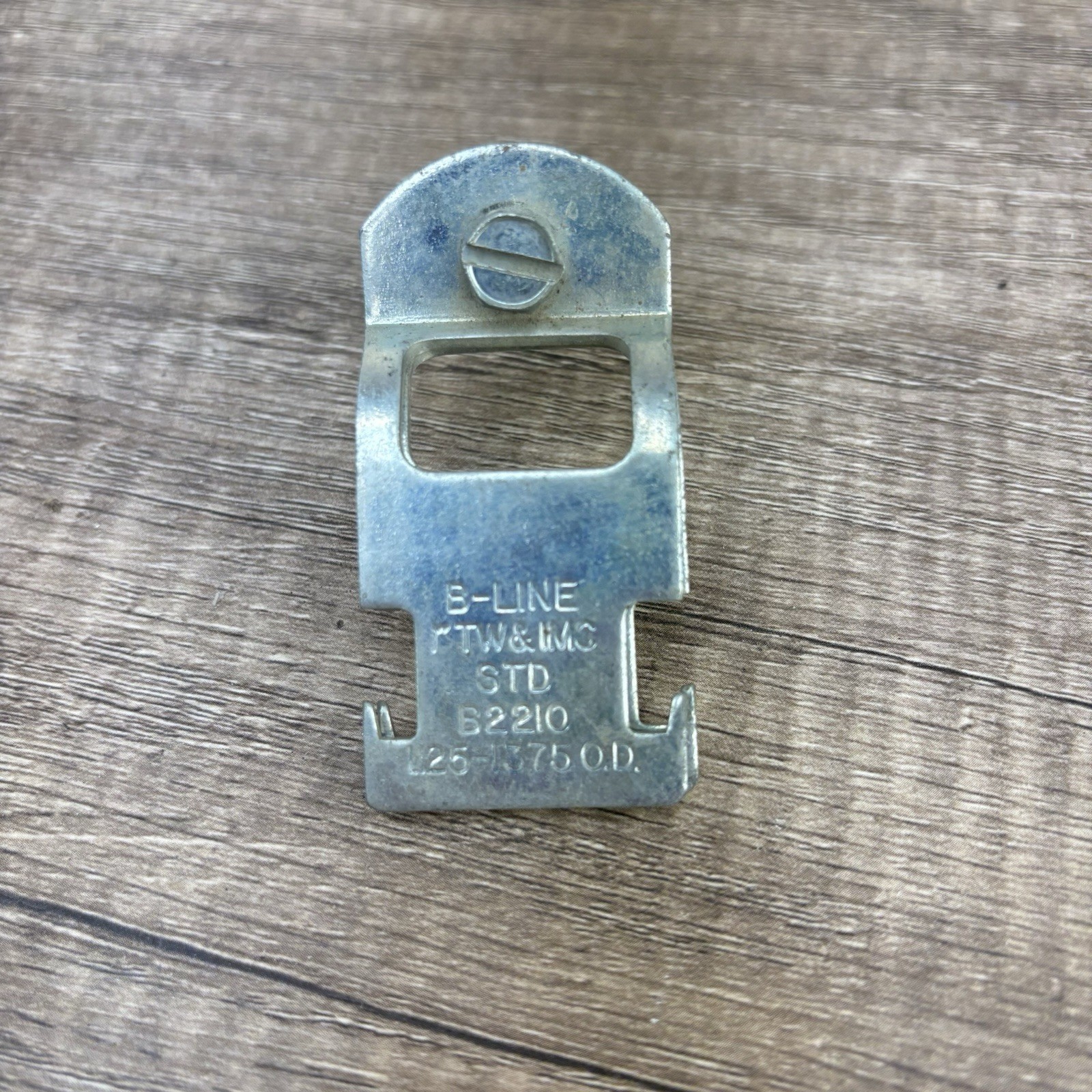 NEW Lot of 50 B-Line B2210 Clamp 1″ 1.125-1.375 OD