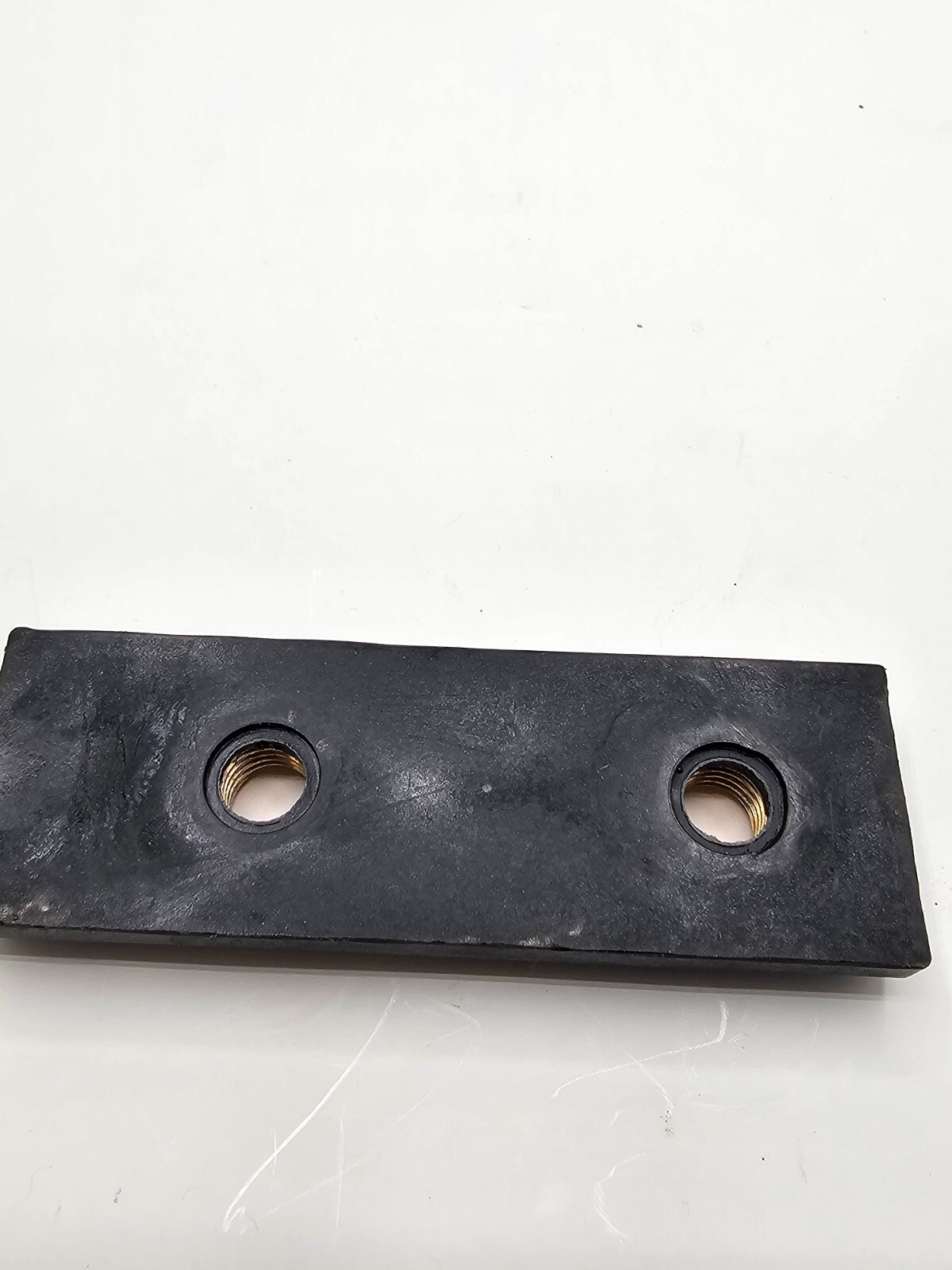 (QTY 30) H25P109-04781-U AIMBN156-400009-001 Nylon Guide Block 2 Threaded Hole