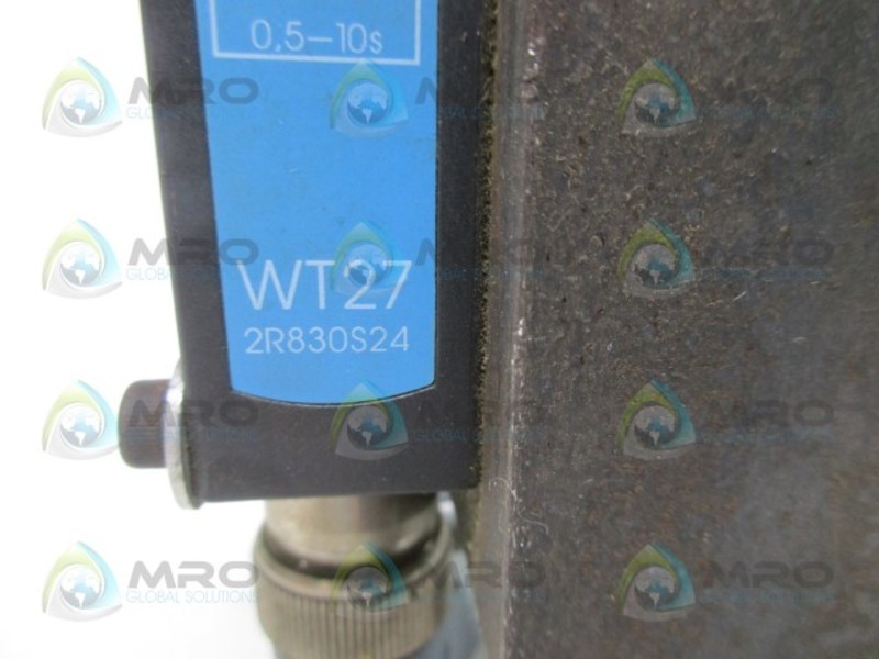 SICK WT27-2R830S24 PROXIMITY PHOTOELECTRIC (AS PICTURED) UNMP