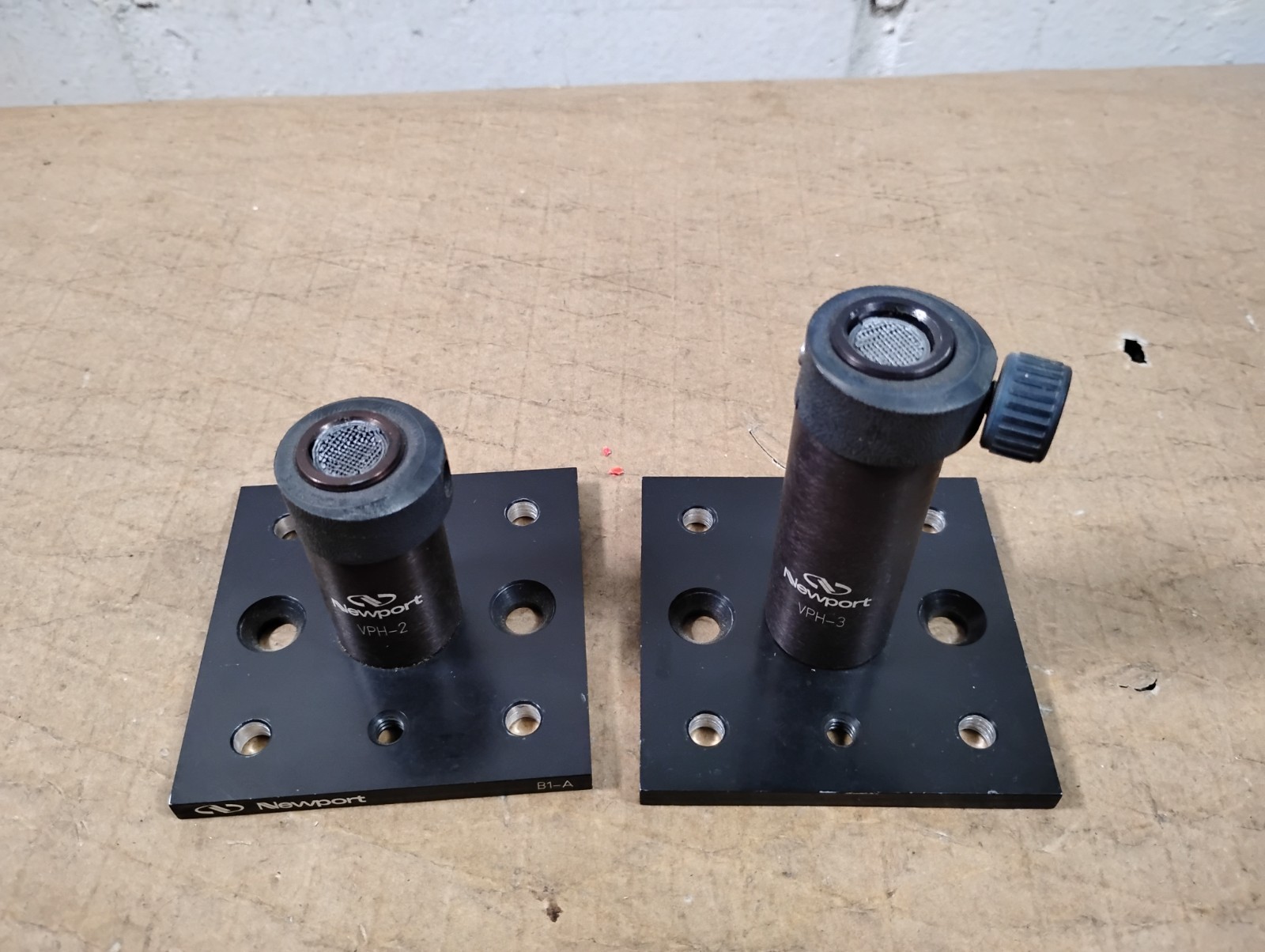 Two – Newport Optical Post Holders w/ Mounting Base VPH-2 VPH-3 B1-A