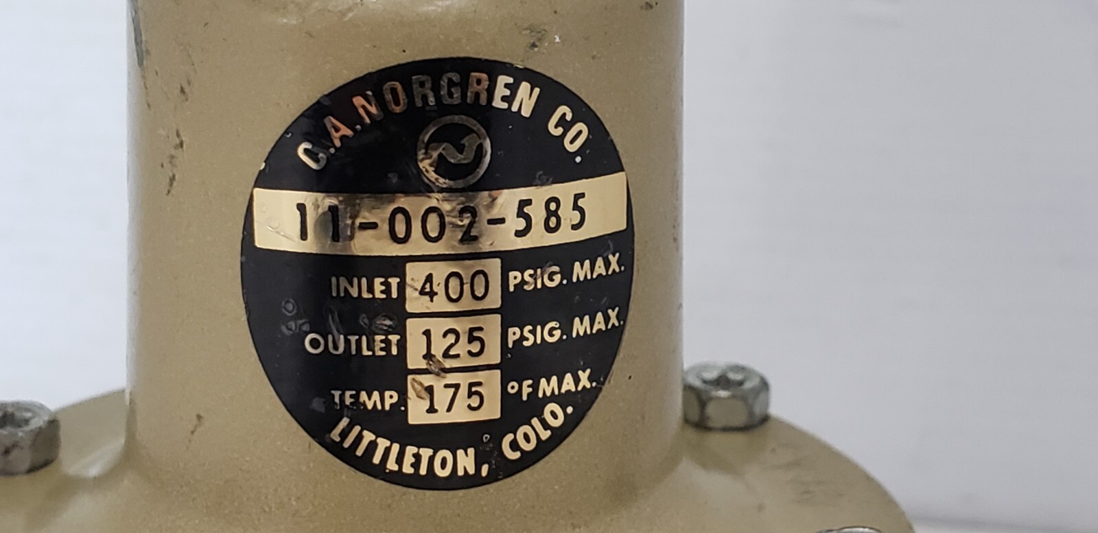 NORGREN 11-002-585 PNEUMATIC REGULATOR, 1/4″NPT, 400 PSIG INLET, 125 PSIG OUTLET