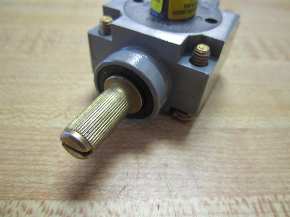 Allen Bradley 40146-747-63 Operator Head 4014674763