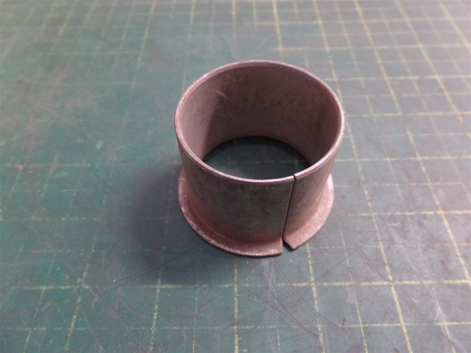 GENUINE WHITE LIFT TRUCK M35A676 SMOOTH BUSHING, SET OF 3!!! NOS