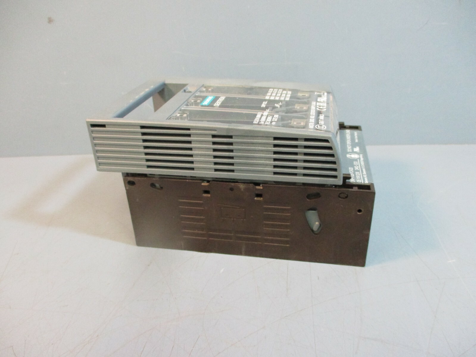 Siemens 3NP1123-1CA20 Fuse Switch Disconnector 3pole 160A NEW