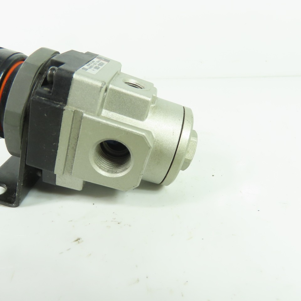 SMC AR3050-03BG Pneumatic Regulator 0.05-0.85MPa 3/8″