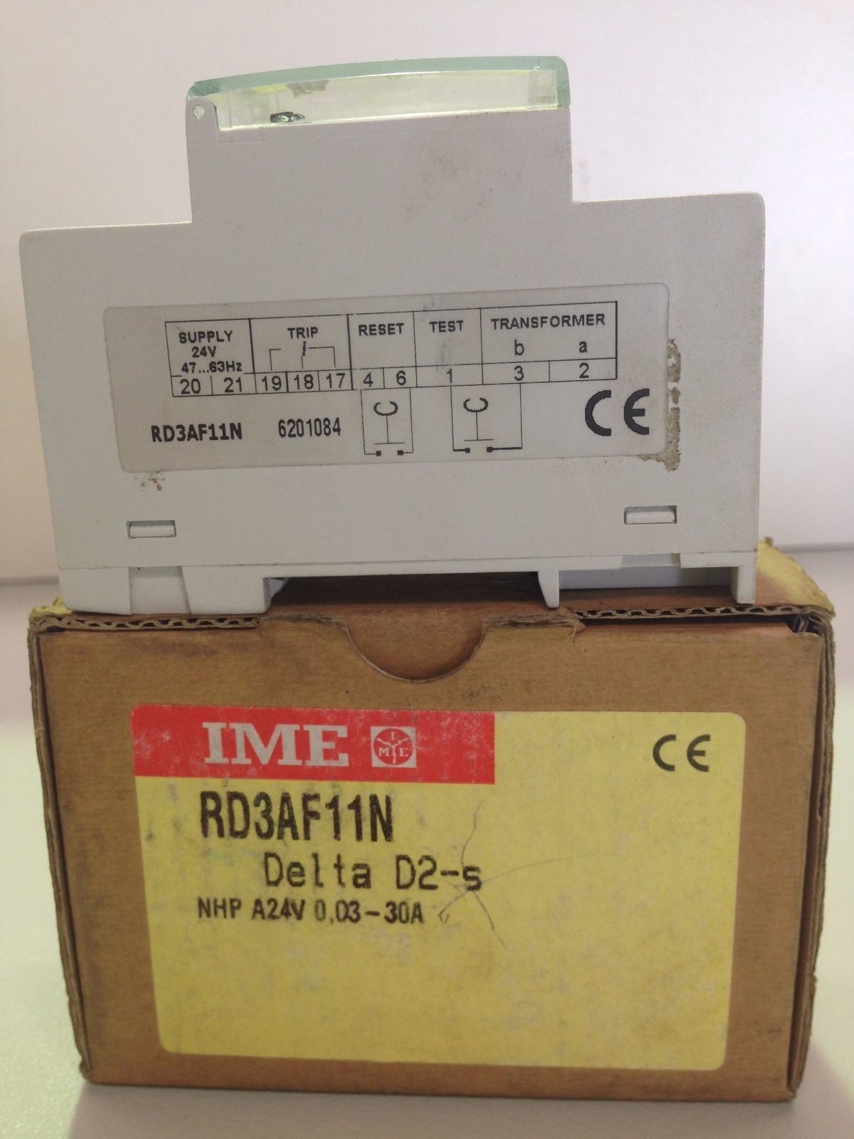 NHP Terasaki D2-S RD3AF11N Earth Leakage Relay Delta Din 2 Pole A24V 0,03-30A