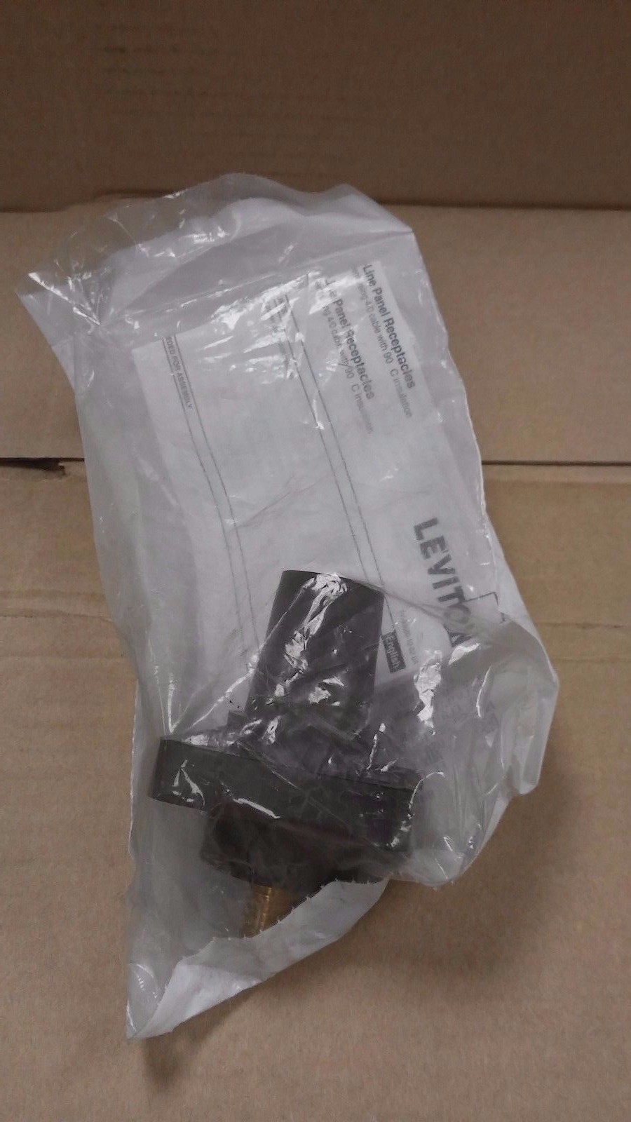 LEVITON 308-16R24-H 16 Series Cam Type Female Panel Connector