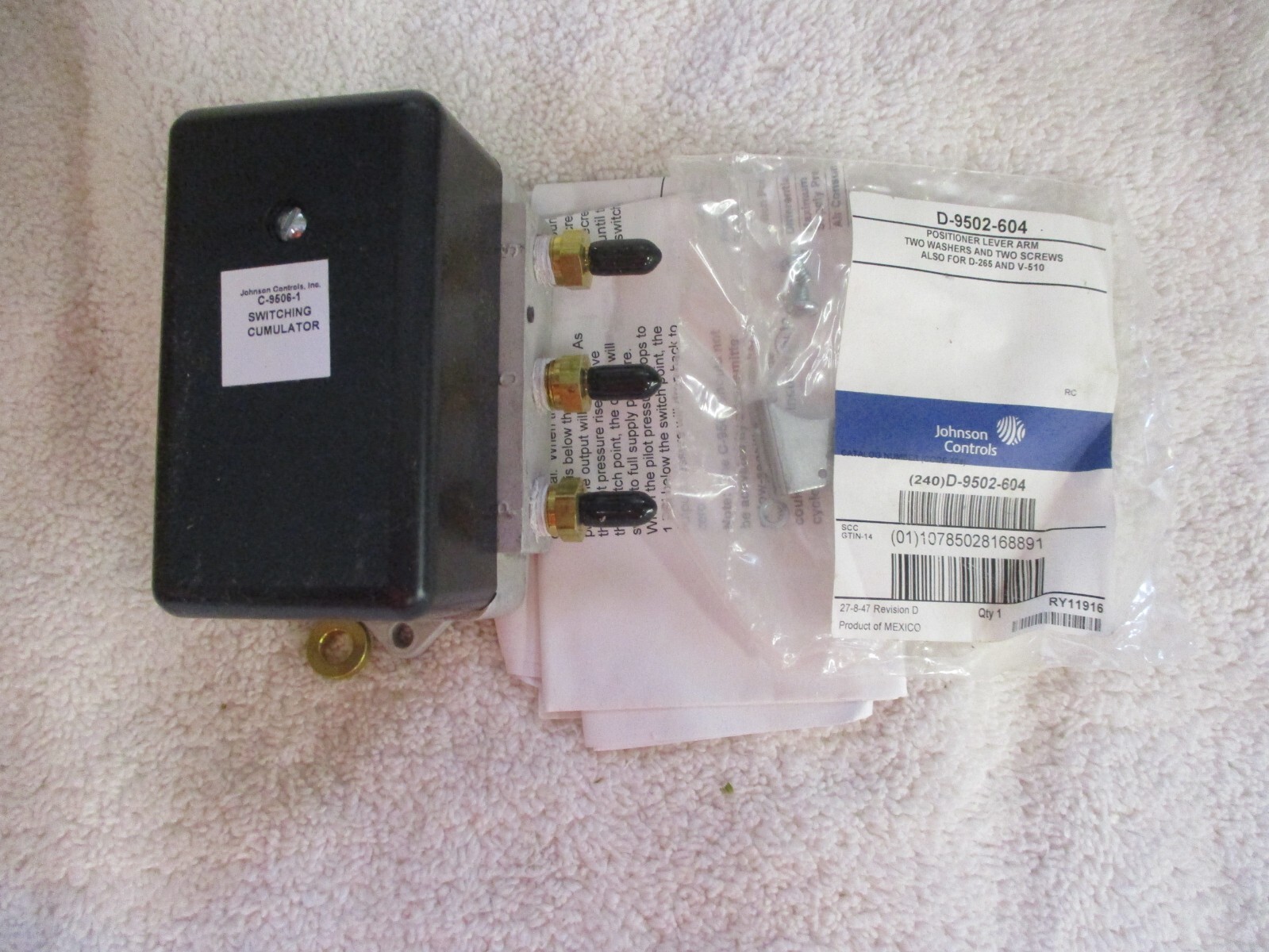NIB Johnson Controls Air Switching Cumulator Replacement C-9506-1 #1