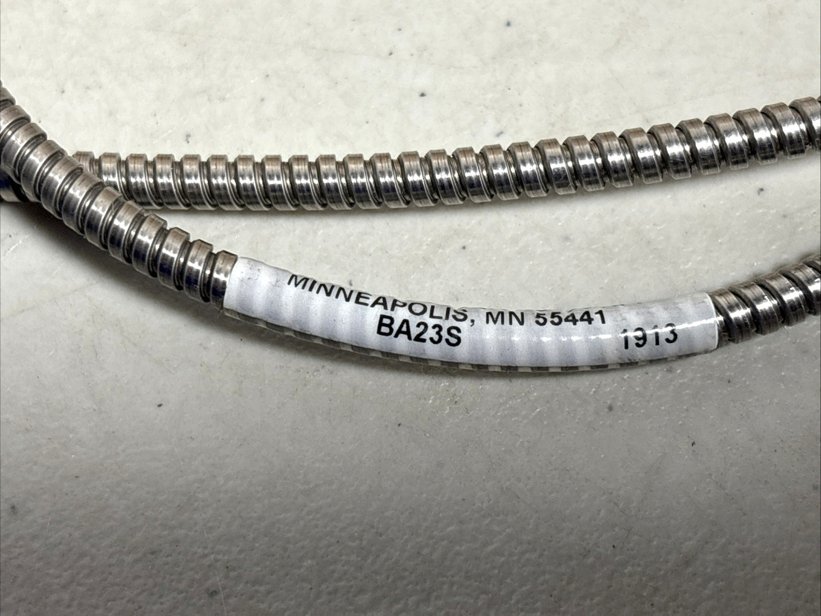 Banner BA23S Diffuse Mode Bifurcated Glass Angle Fiber Optics 36″ Long 17210-New