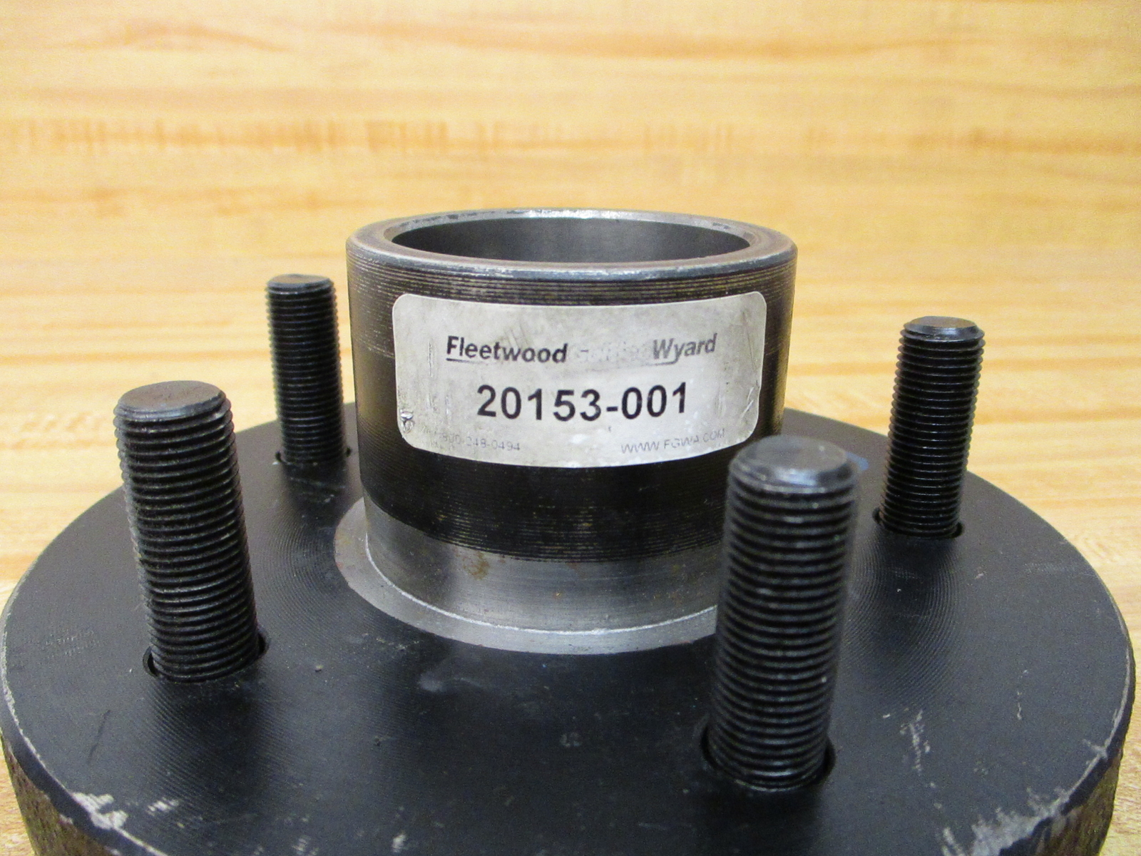 Fleetwood-Goldco Wyard 20153-001 Flange 20153001