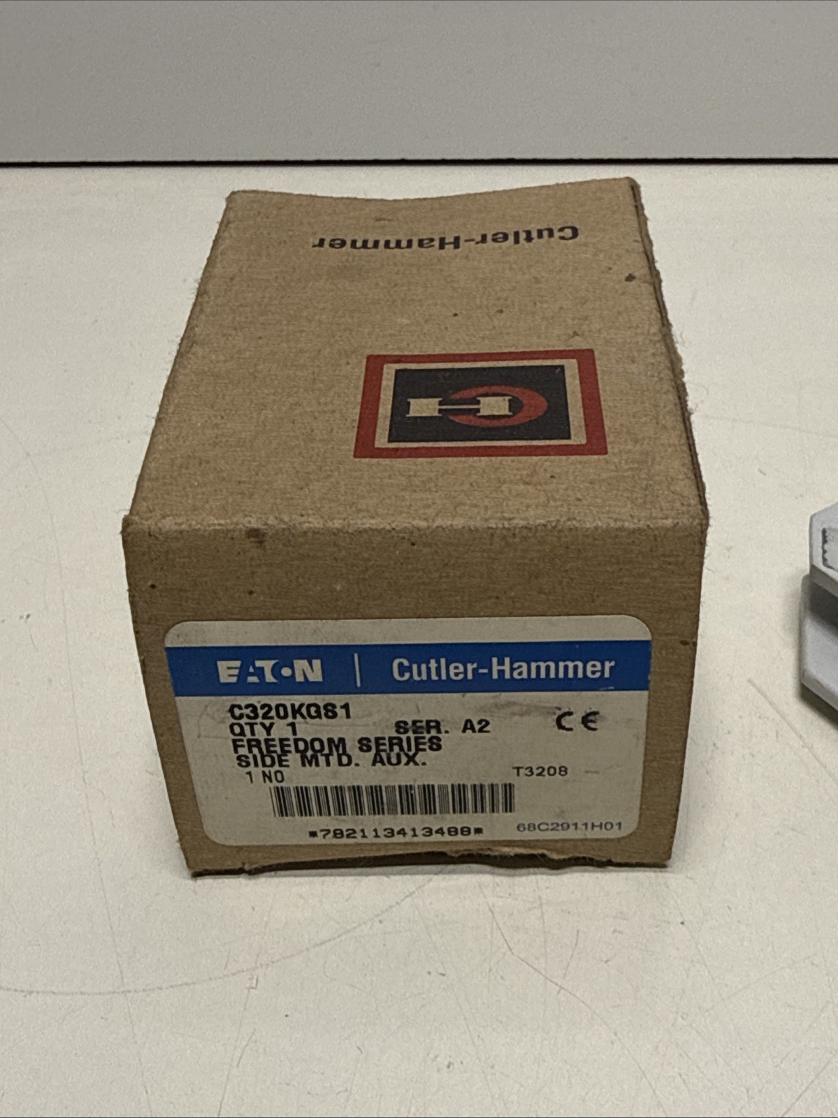 NEW OLD STOCK! EATON CUTLER-HAMMER AUXILIARY CONTACT C320KGS1