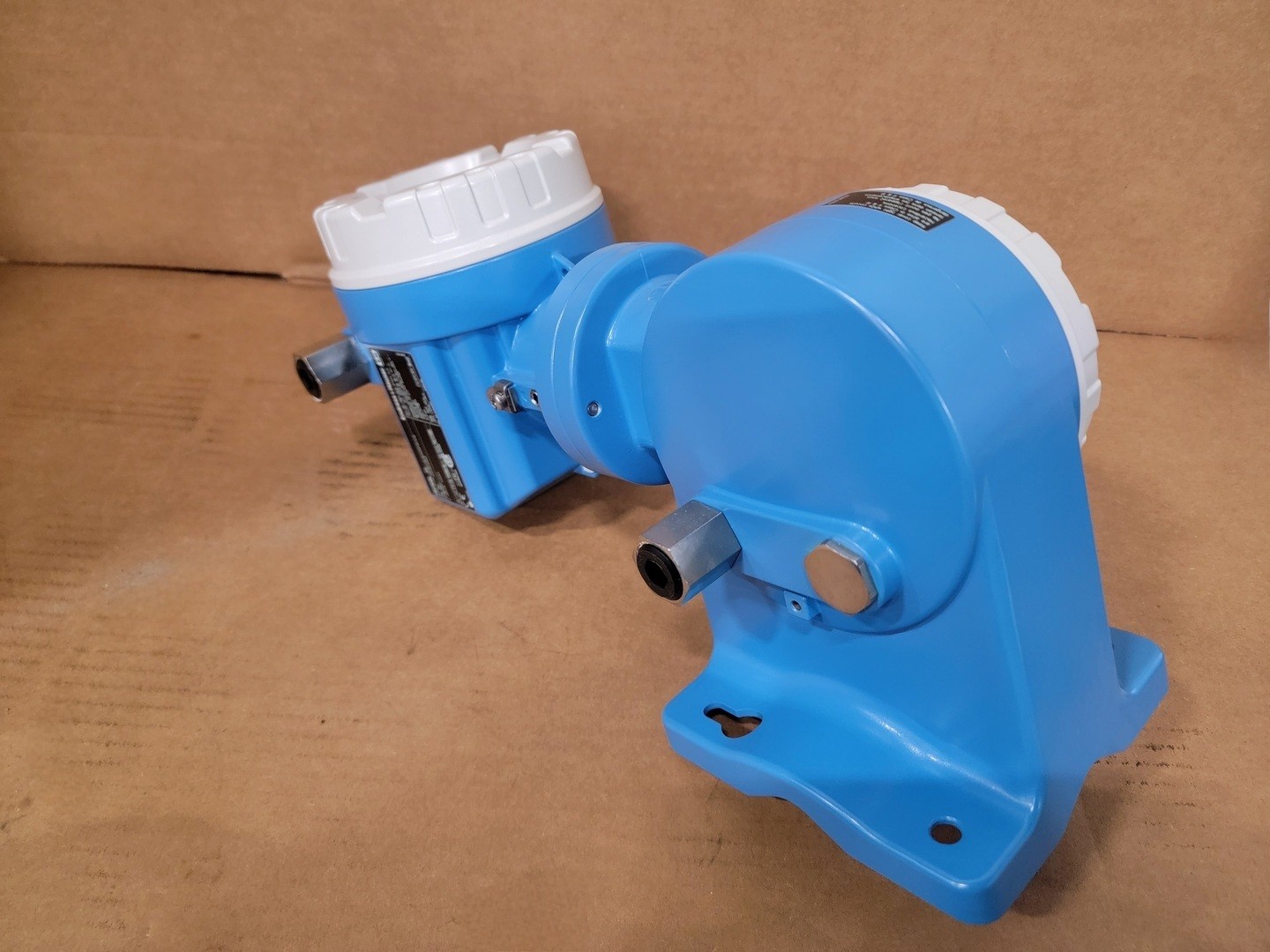 SURPLUS NEW ENDRESS+HAUSER 72FRF 72FRF-SL1DA5NFB4AW Vortex Flowmeter, E+H