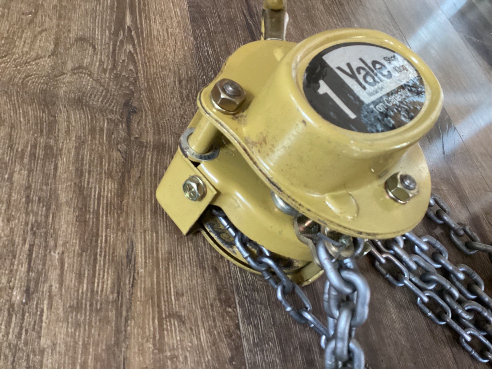 YALE SH-1 CHAIN HOIST 1 TON 10 Foot Drop Nice Shape Free Ship