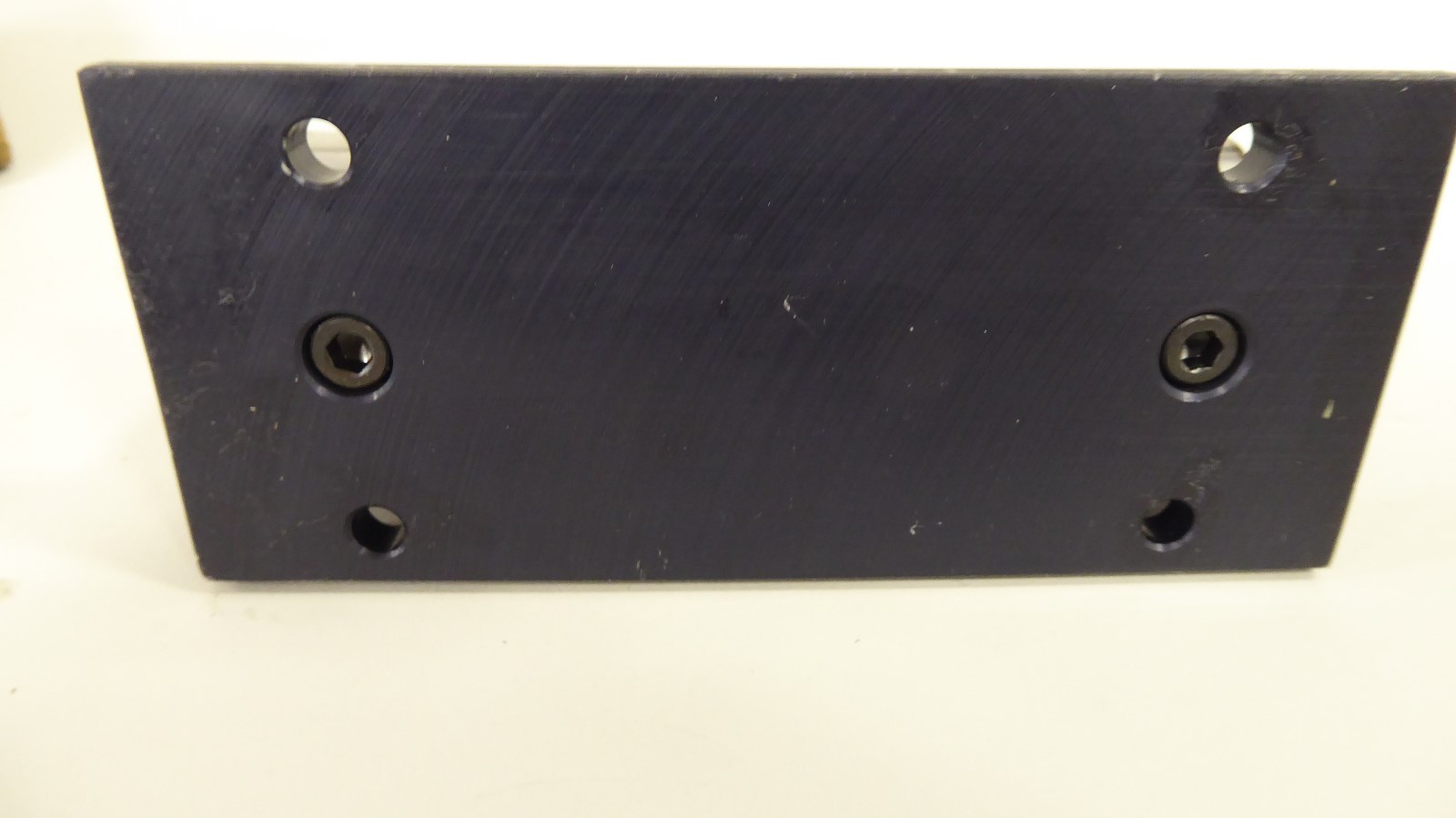 Lintech SA20-6 1 1/4″ Linear Shaft 6″ long Round Linear Bearing Guide & Mount