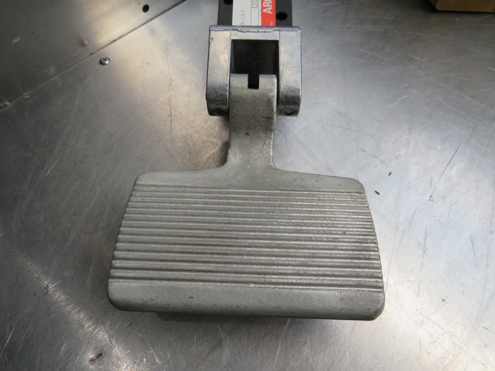 ARO Ingersoll-Rand E212FS Foot Pedal Air Valve