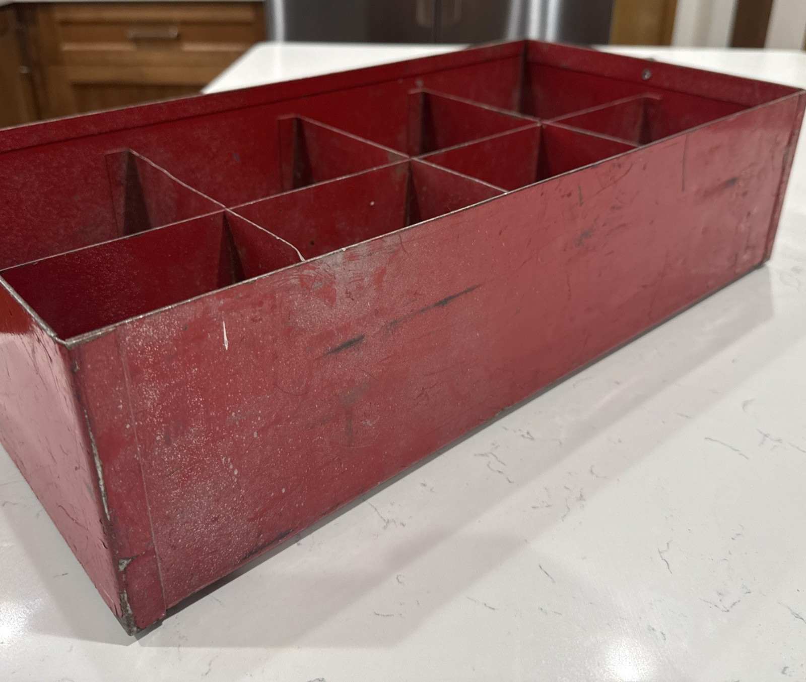 Vintage Red Steel Oil Can Holder/Fitting Tote 20″ x 10″ x 5″ w/8 Dividers Decor