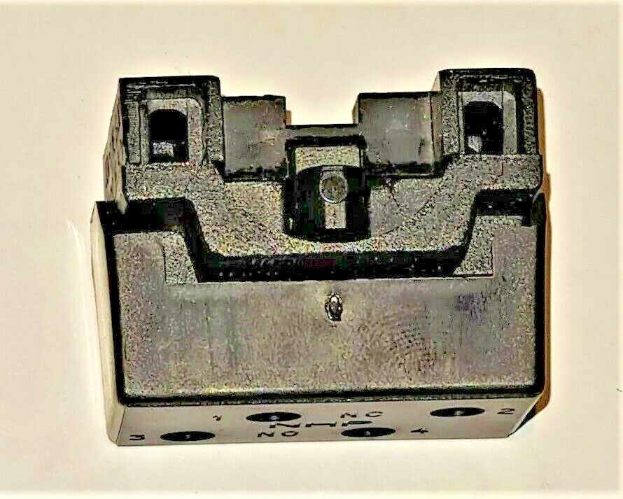 NHP SINGLE POLE CONTACT BLOCK NPA HEAVY DUTY CONTROL UNIT