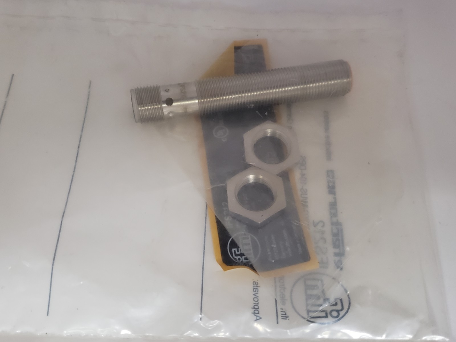 IFM ELECTRONIC IFK3004BBPKG/M/US-104-DPS INDUCTIVE PROXIMITY SENSOR (IFS212) NIB