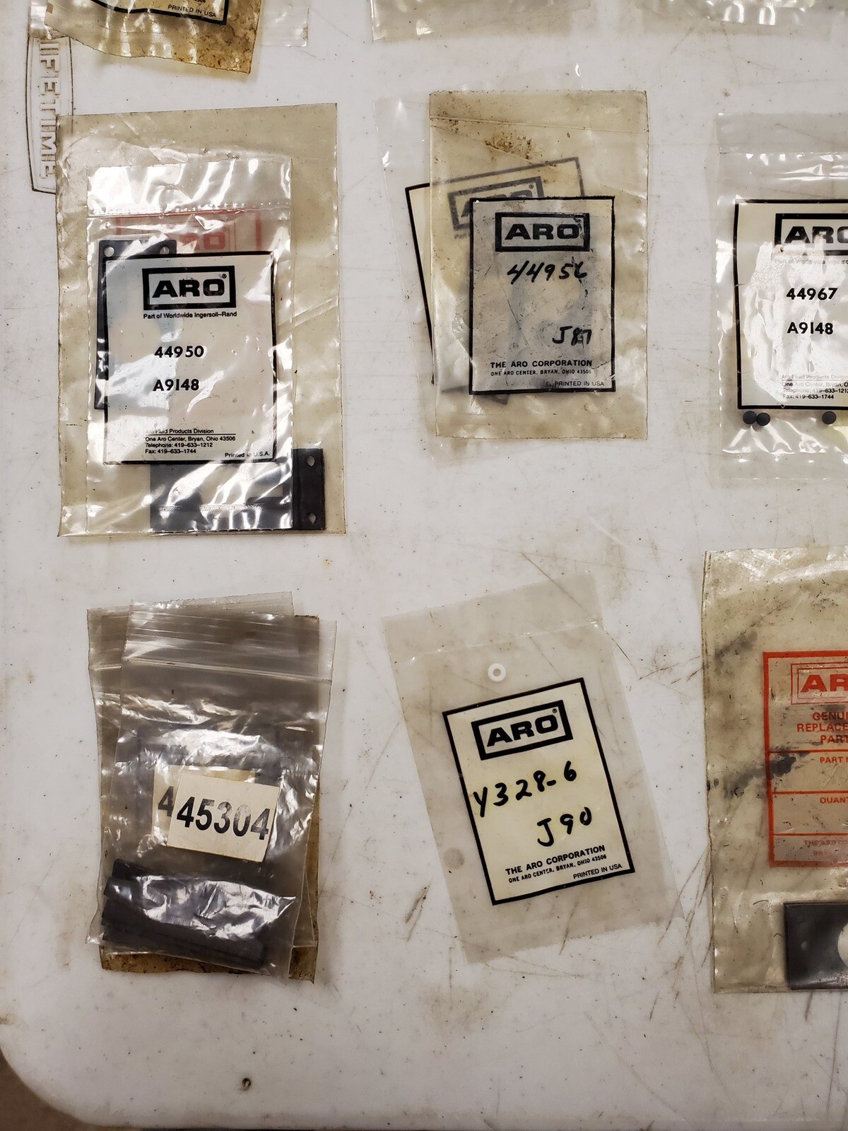 Lot Of 68 ARO INGERSOLL RAND Seals 42321 32814 33017 37942 39452 39679 44915