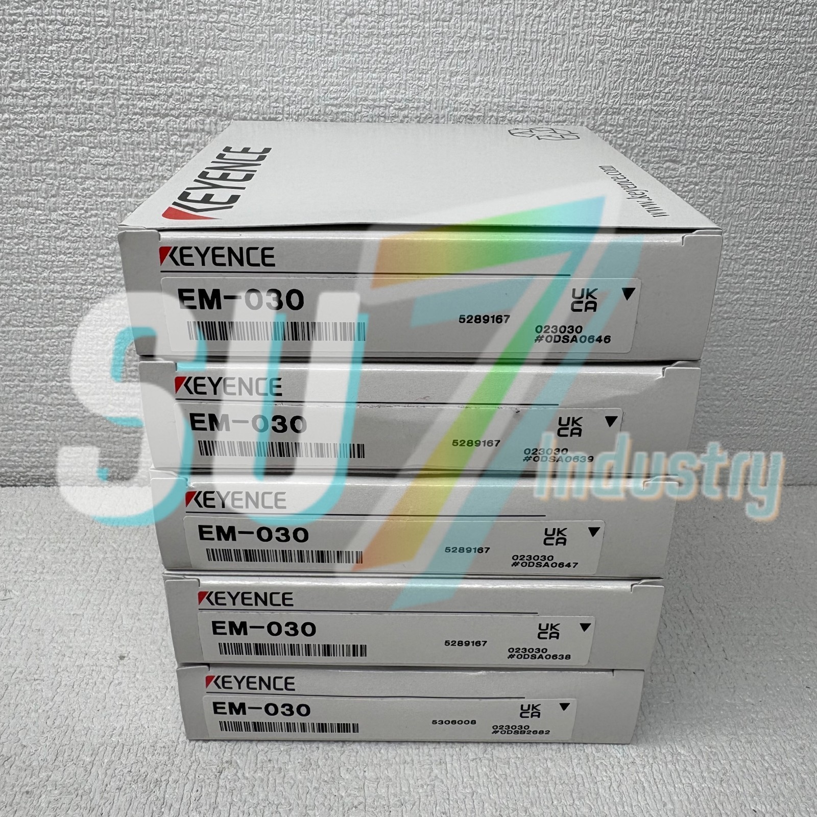 #1pcs new Keyence EM-030 proximity transducer