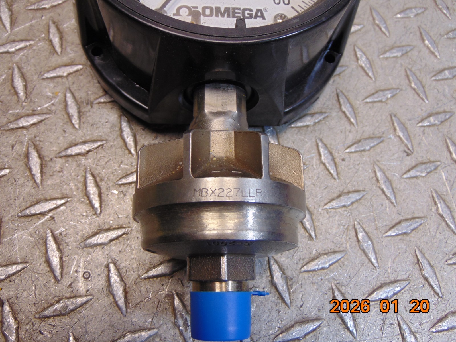 OMEGA MBX227LLR 0-60 PSI GAUGE TUBE & CONNECTION 316L SST