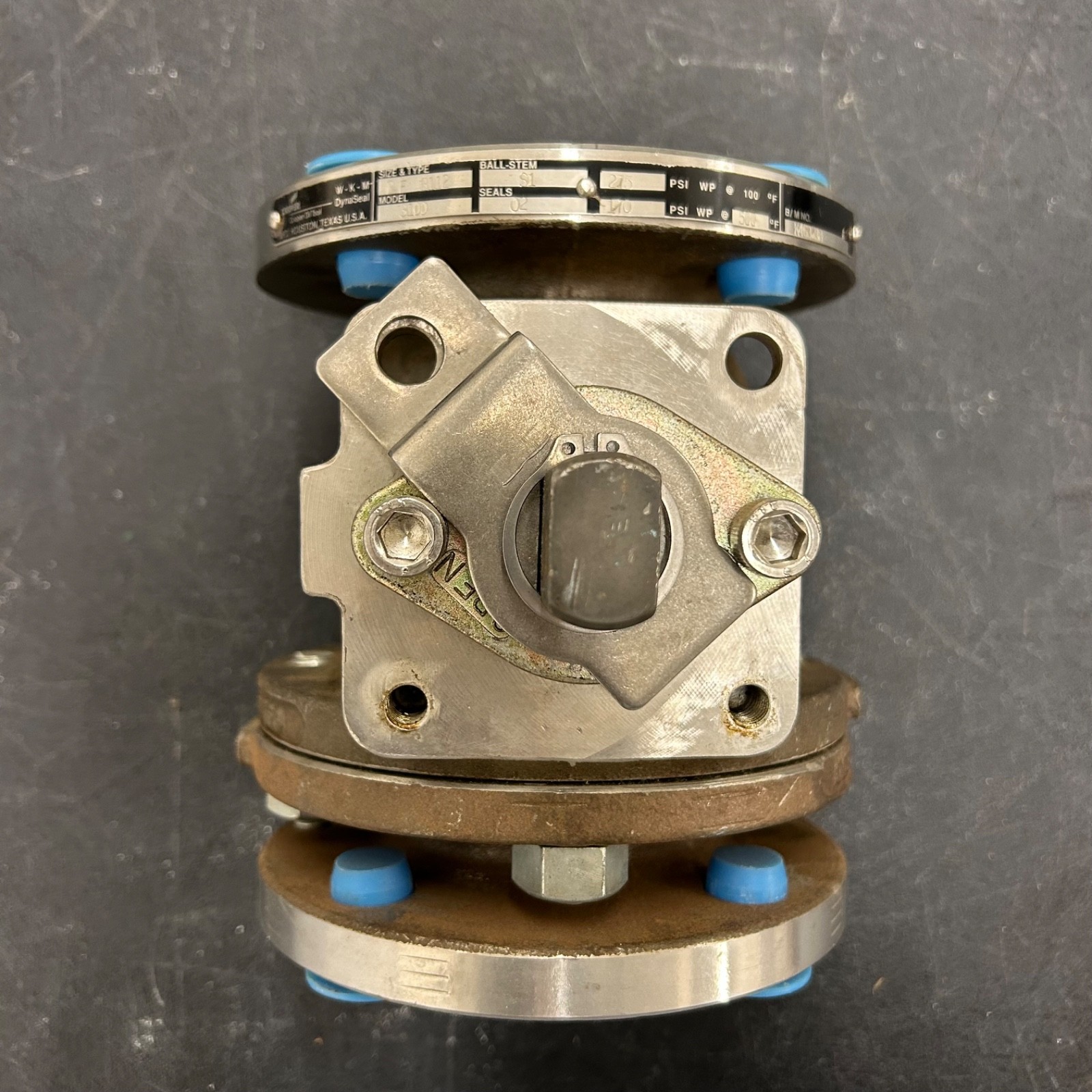 Cooper WKM Dynaseal Ball Valve Mod 310D 275 PSI 2F B112