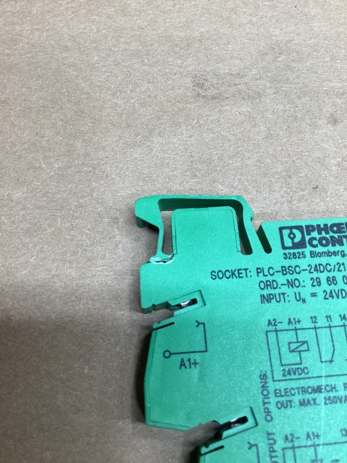 Phoenix Contact PLC-BSC-24DC/21 29 66 595 Relay module #103L44