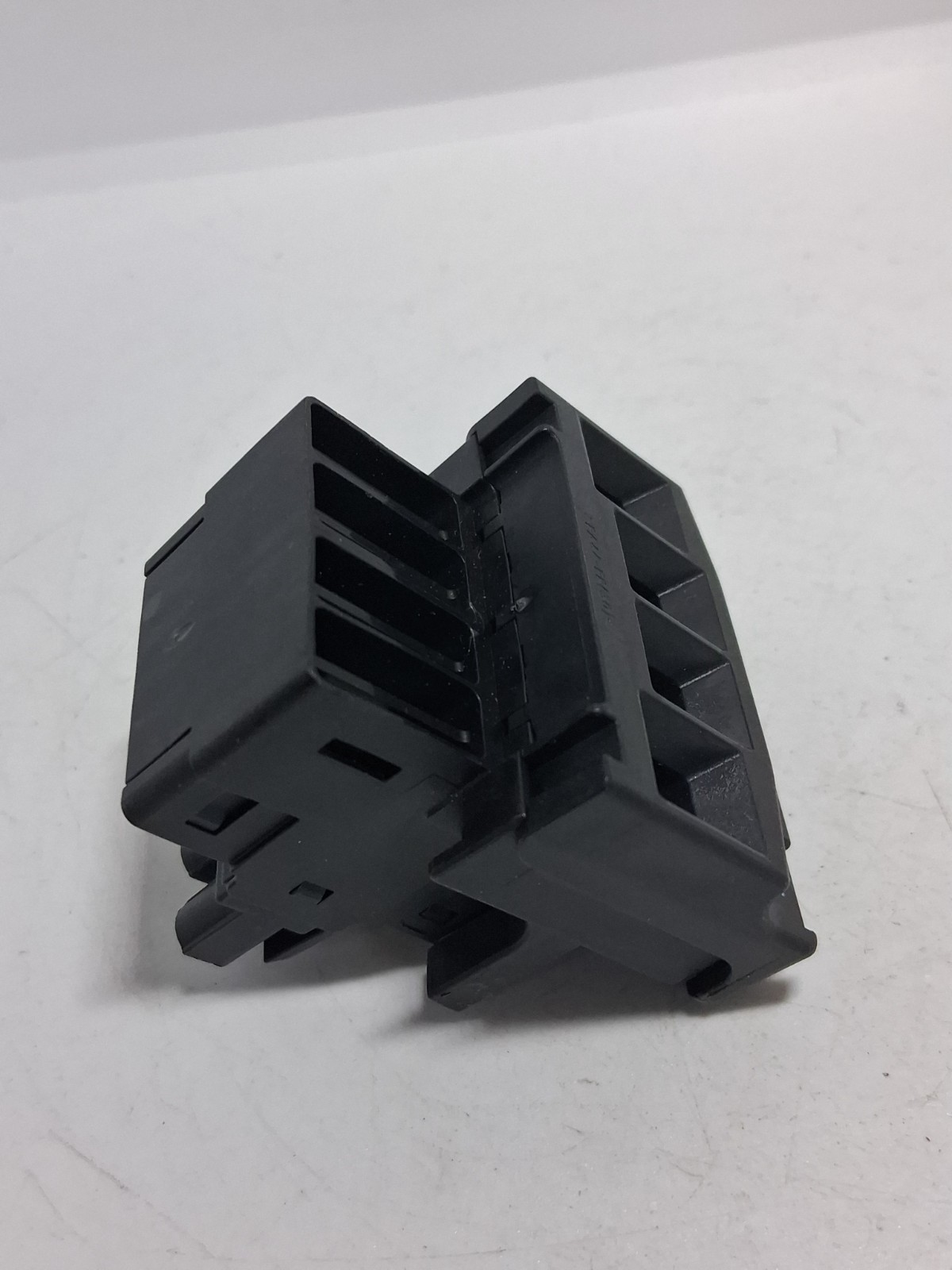 ALLEN BRADLEY PN-140590 TERMINAL BLOCK FOR SERVO DRIVE W/TENSION STYLE TERM NNB