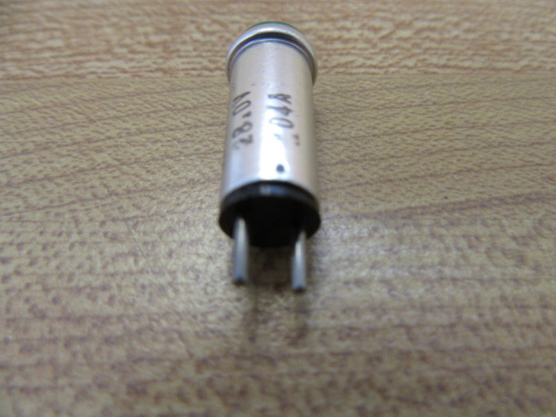 Chicago Miniature CML040 Bulb Green