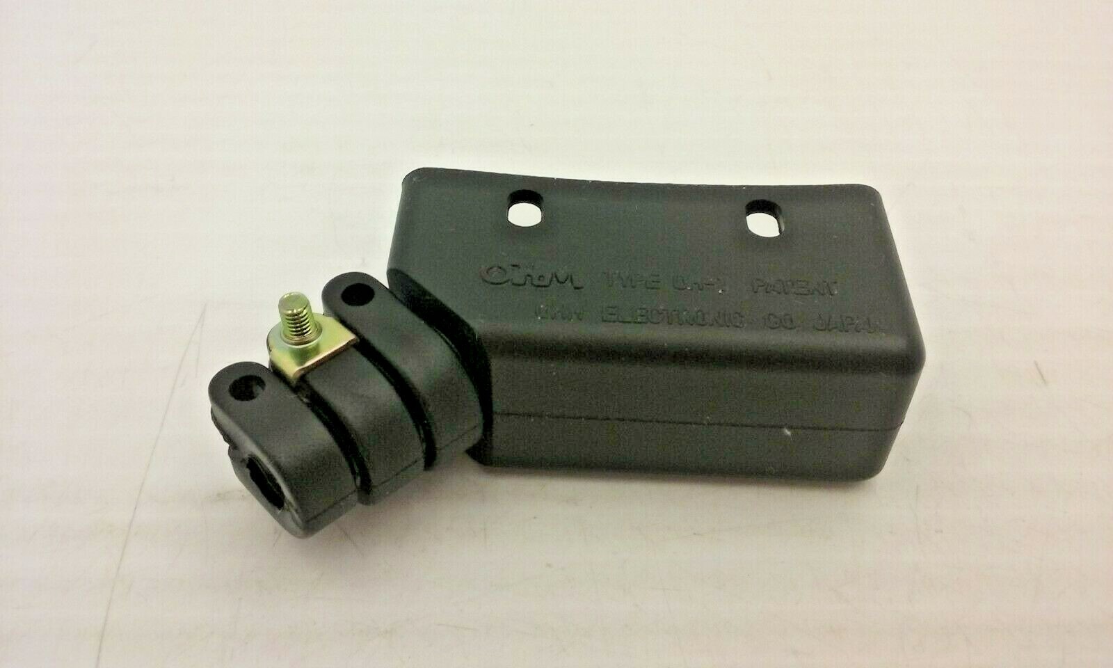 OHM ELECTRIC OM-1 MICROSWITCH INSULATION COVER W/WIRE PORT NNB
